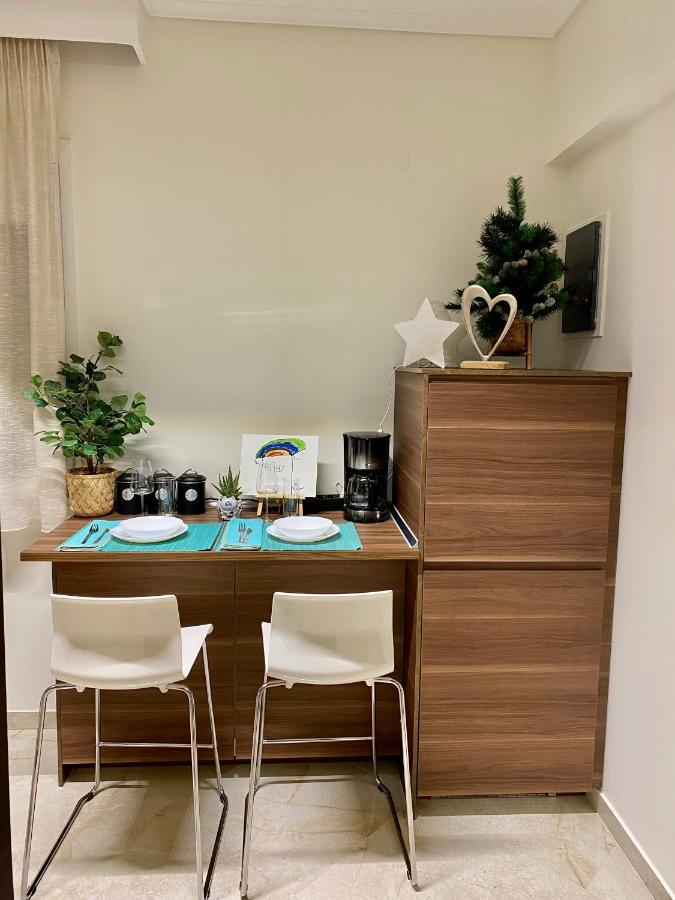 Ferienwohnung Ag.Sofias Pedestrian Area Luxury Ap. & Big Balcony Thessaloniki Exterior foto
