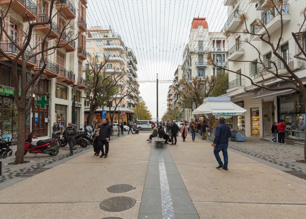 Ferienwohnung Ag.Sofias Pedestrian Area Luxury Ap. & Big Balcony Thessaloniki Exterior foto