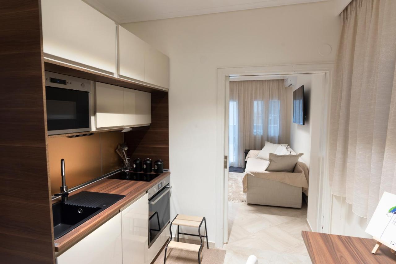 Ferienwohnung Ag.Sofias Pedestrian Area Luxury Ap. & Big Balcony Thessaloniki Exterior foto