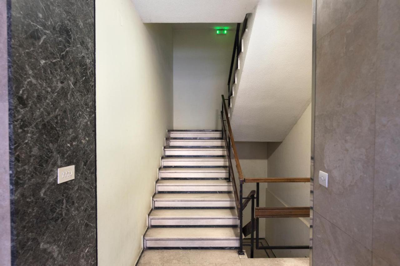 Ferienwohnung Ag.Sofias Pedestrian Area Luxury Ap. & Big Balcony Thessaloniki Exterior foto